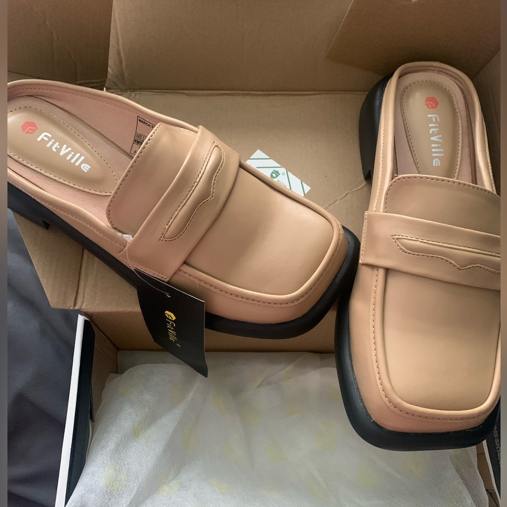 NWT Sz 8 Stan Queenly Loafers